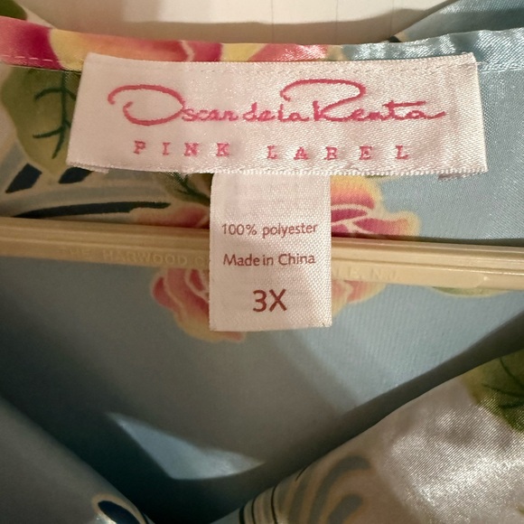 Oscar de la Renta Blue and Pink Floral Satin Set - Picture 3 of 8